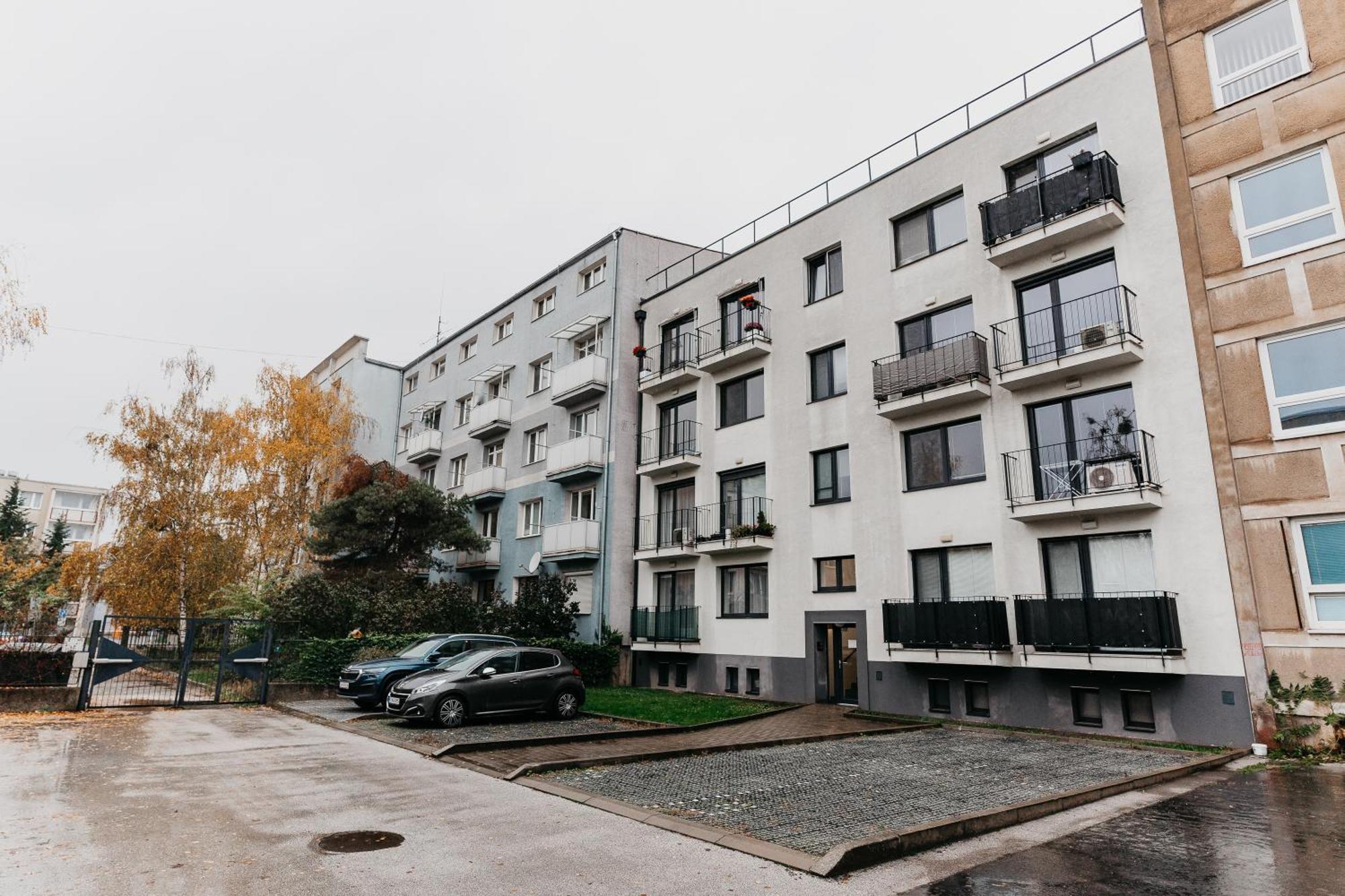 Old Town City Center Apartment 1 - Private Parking Included Košice Exterior foto